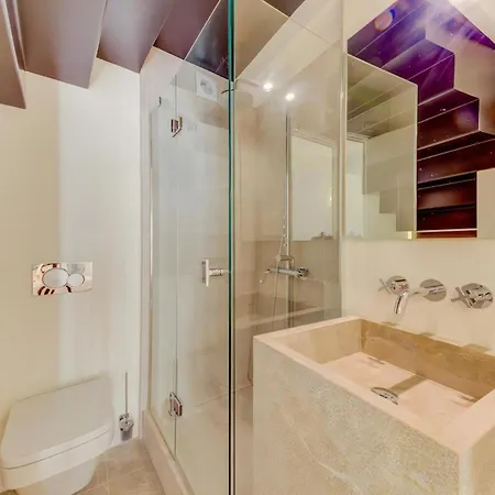 Charming Alicanti 4 Bedrooms Positioned In The Heart Of Old Town Pollenca